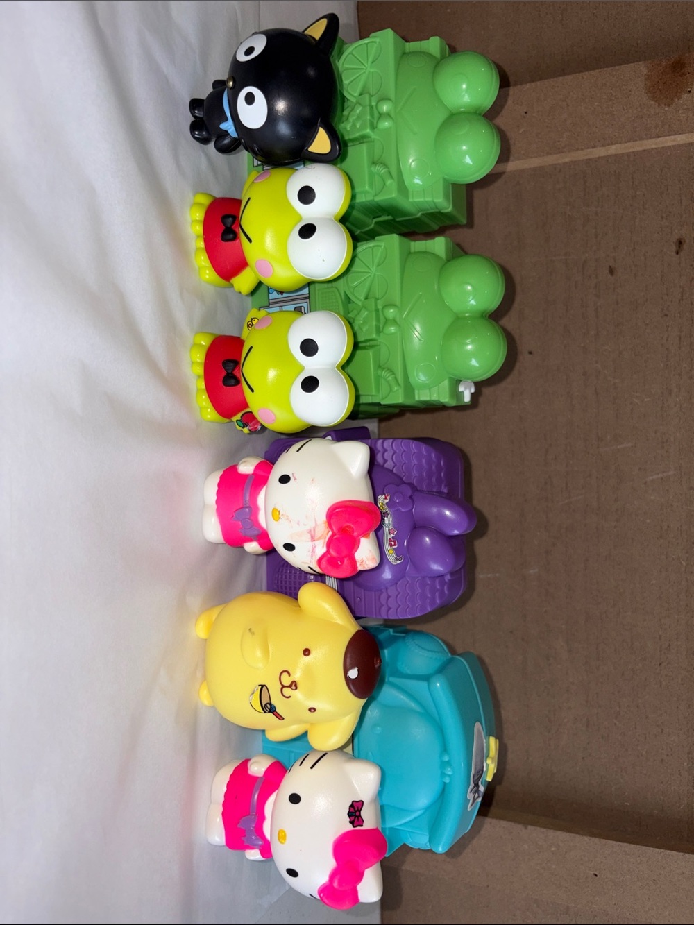 Sanrio Hello Kitty & Friends Colorful McDonalds Toy Set - Multi - Picture 3 of 17